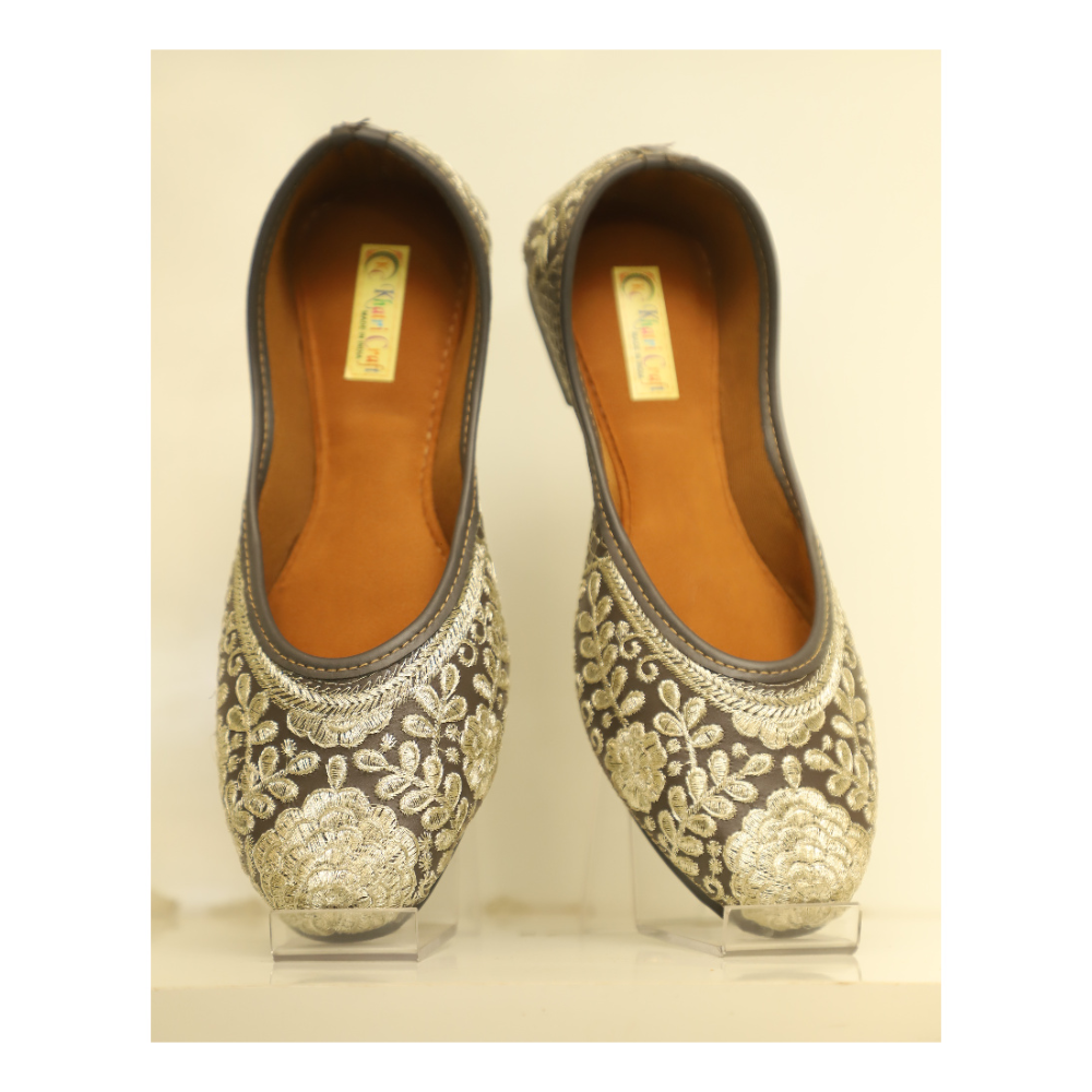 Short Sol – Punjabi Jutti