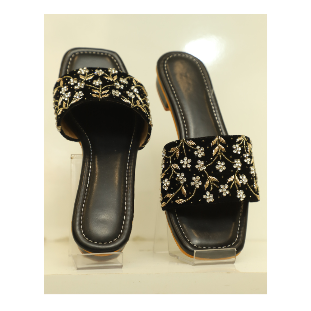 Fancy Slippers – Comfort Meets Glam